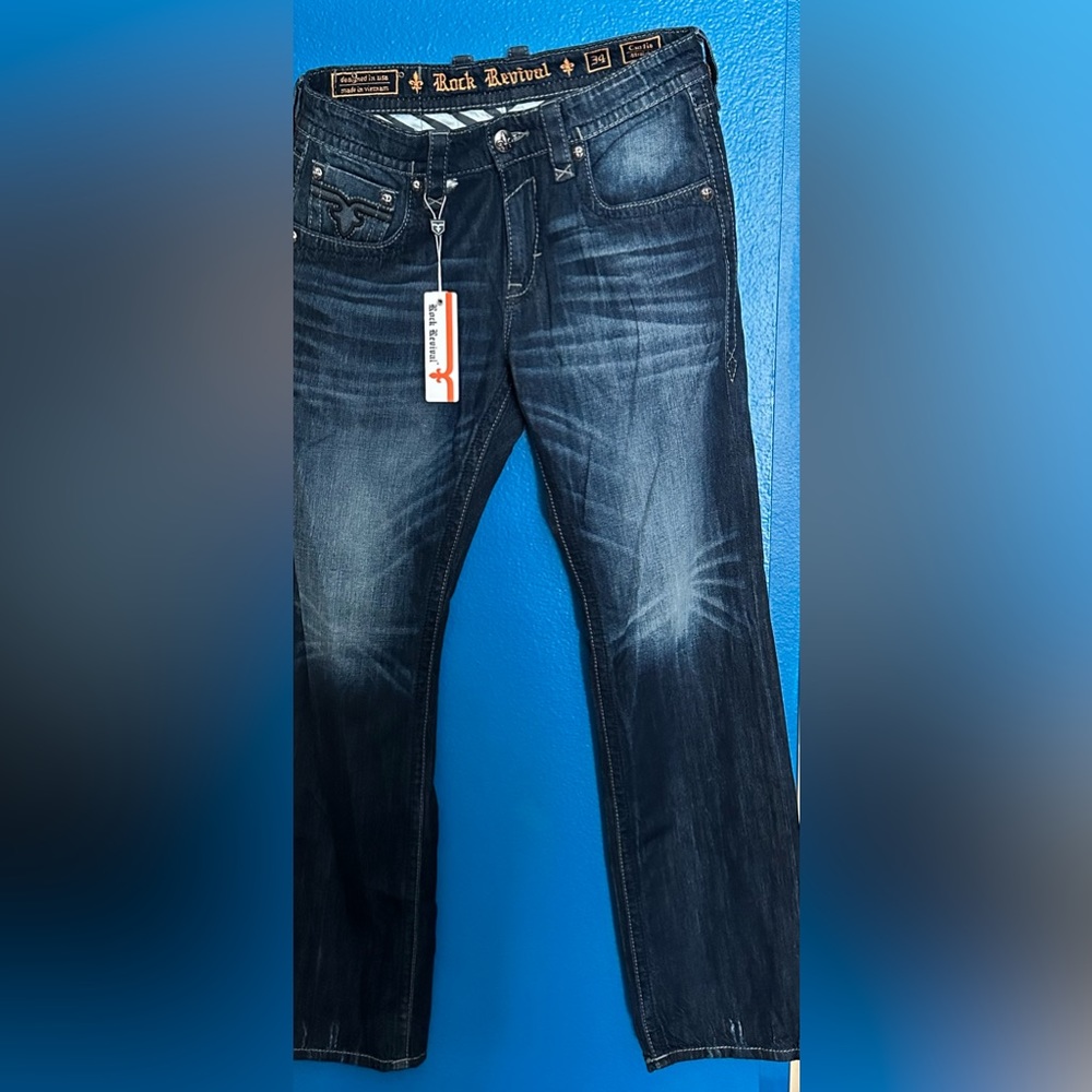NWT Size 34x32 Rock Revival Men’s Jeans